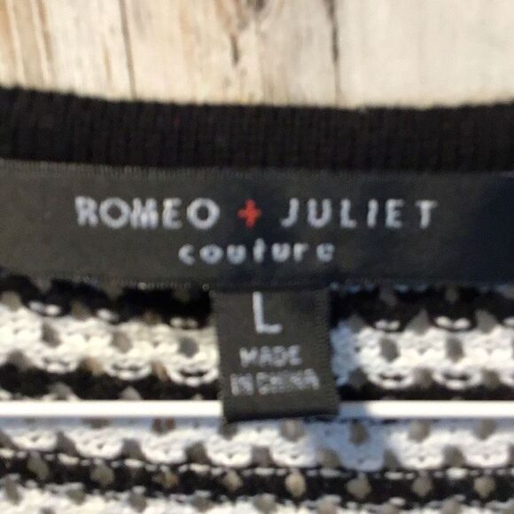 Blouse blouse by Romeo and Juliet size large - Picture 4 of 4